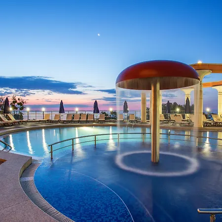 Ξενοδοχείο Astera & With Free Private 4*