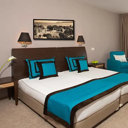 Astera & With Free Private Golden Sands