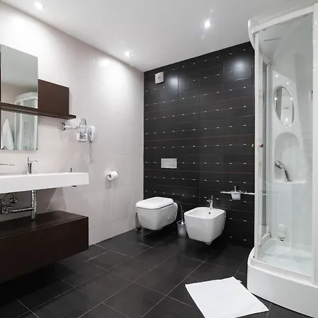 酒店 Astera & With Free Private