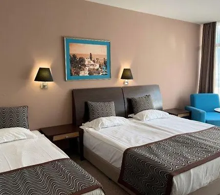 Хотел Astera & With Free Private 4*
