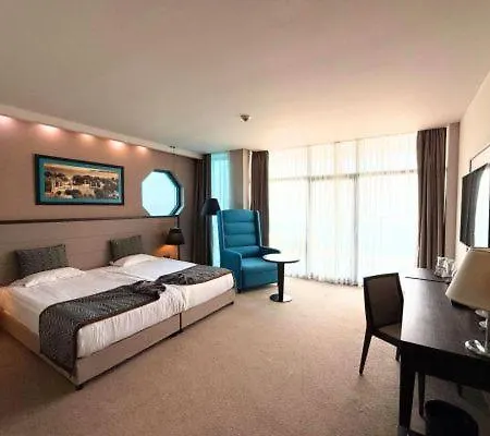 Astera & With Free Private 4* Златни пясъци