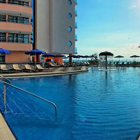 Хотел Astera & With Free Private 4*