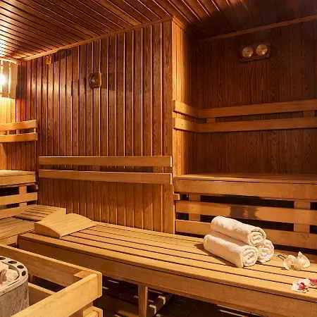 Otel Astera & With Free Private 4*