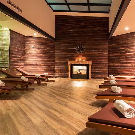 Astera & With Free Private Otel