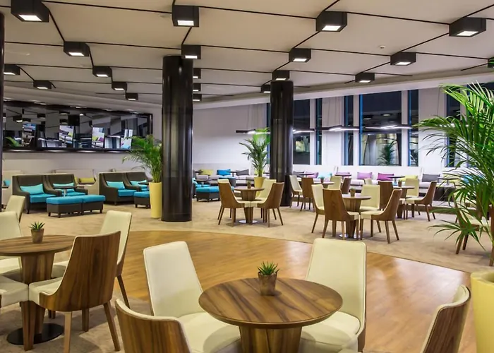 Astera & With Free Private Hotel 4*