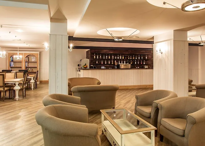 Astera & With Free Private