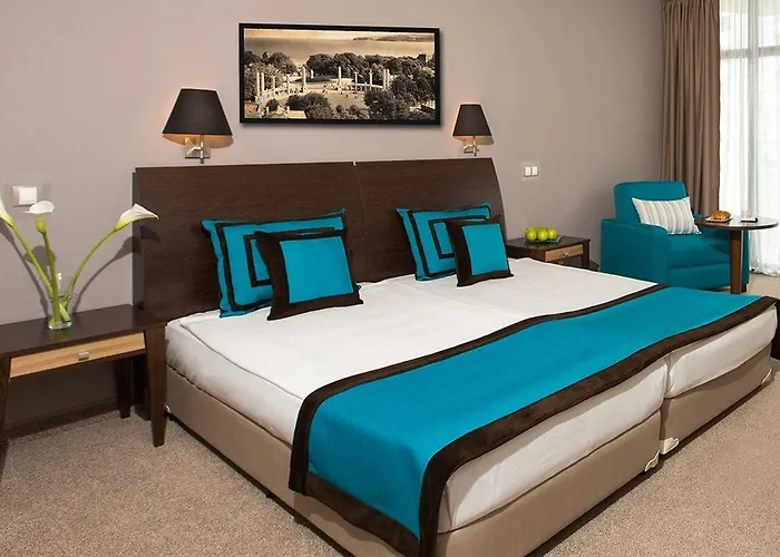 Hotel Astera & With Free Private